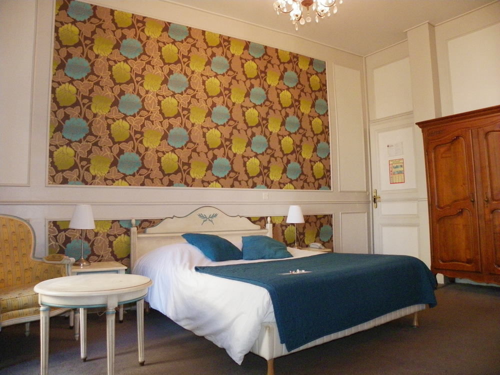 Ibis Styles Marseille Vieux Port Hotel Bagian luar foto