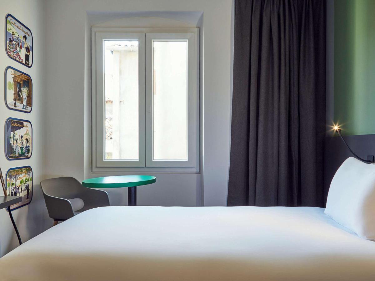 Ibis Styles Marseille Vieux Port Hotel Bagian luar foto